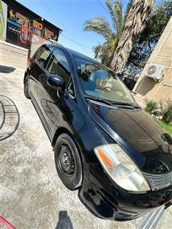 نيسان فيرسا